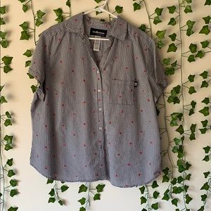 Short sleeve button up collared tee shirt